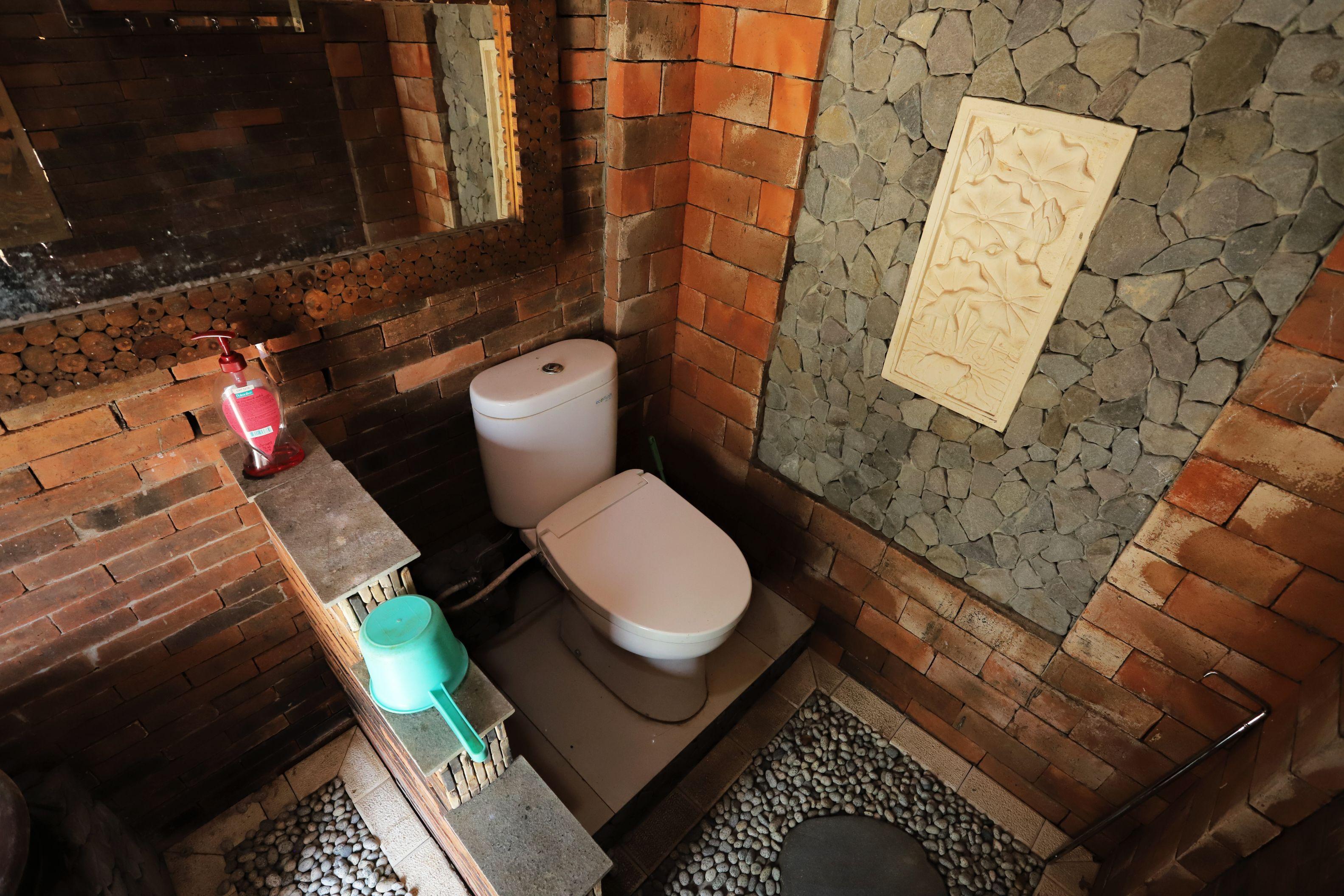 Newalaskuliner & Homestaywatulumbung Kretek Экстерьер фото