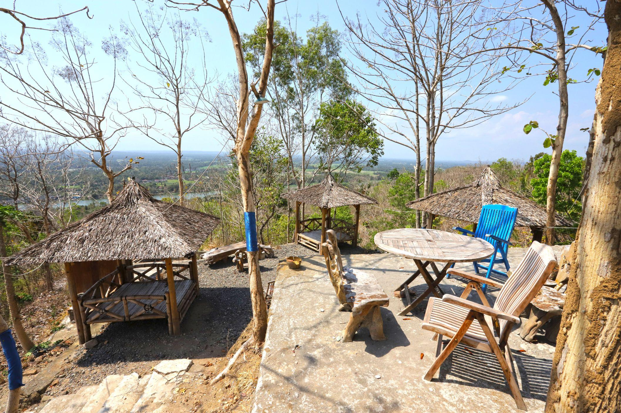 Newalaskuliner & Homestaywatulumbung Kretek Экстерьер фото