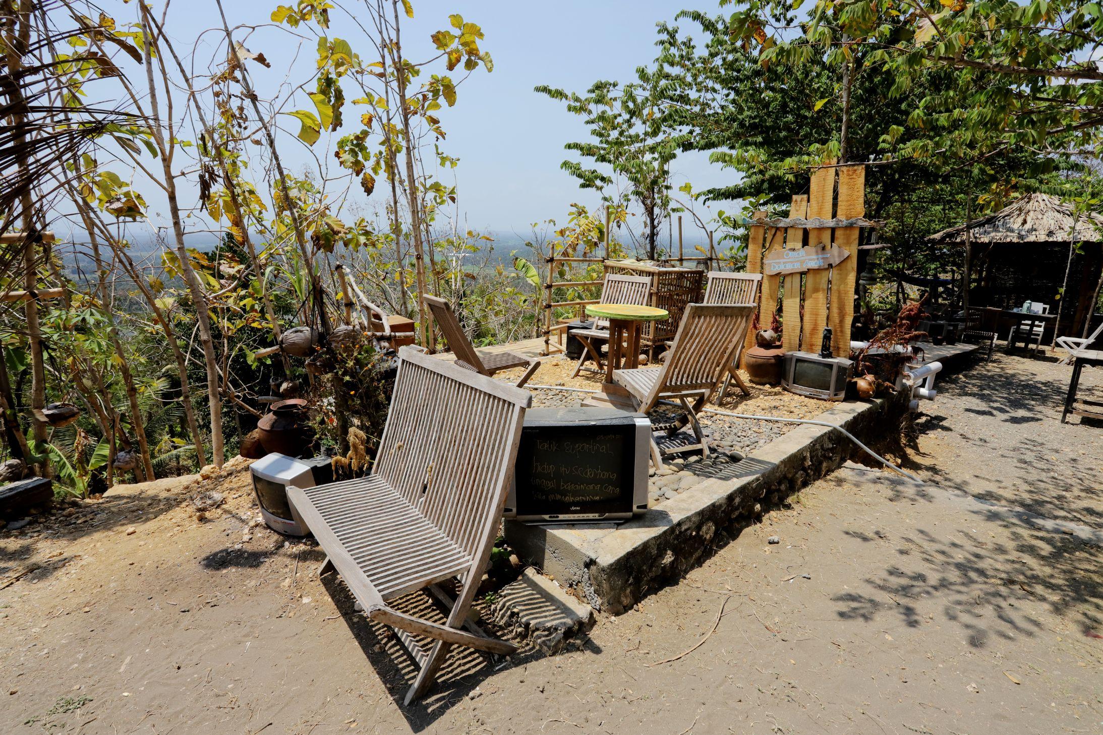 Newalaskuliner & Homestaywatulumbung Kretek Экстерьер фото