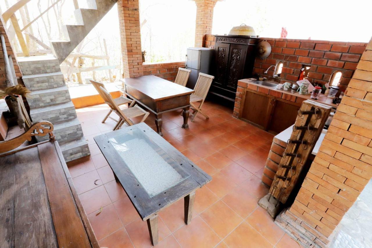 Newalaskuliner & Homestaywatulumbung Kretek Экстерьер фото