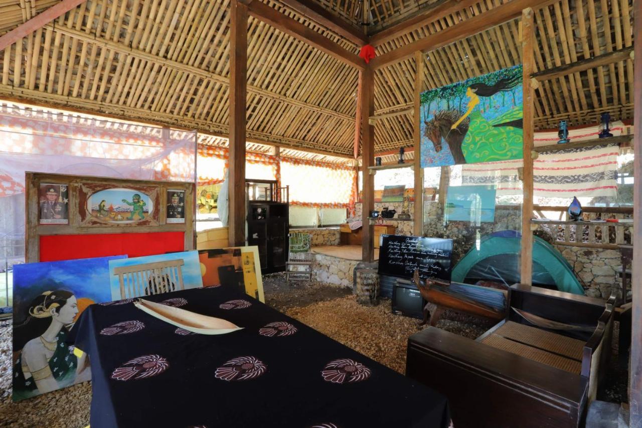 Newalaskuliner & Homestaywatulumbung Kretek Экстерьер фото