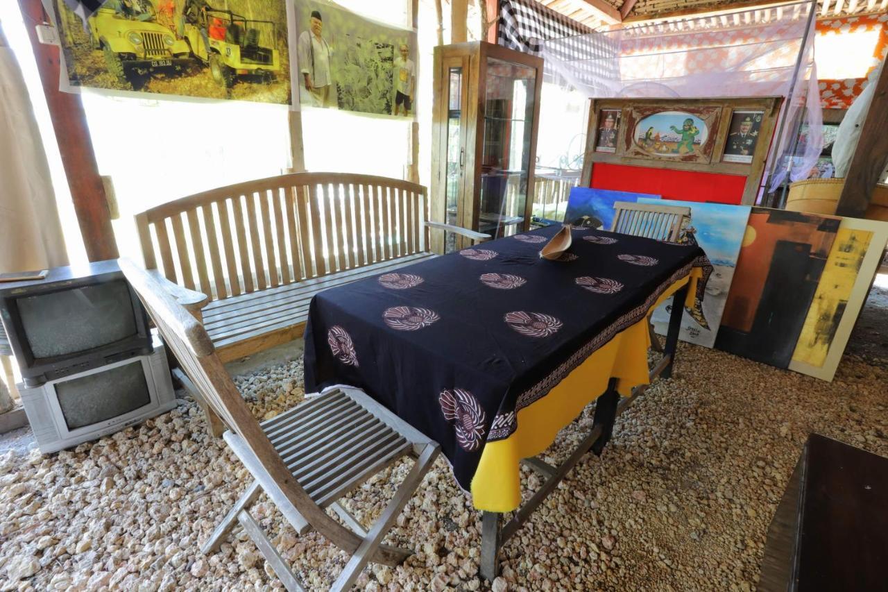 Newalaskuliner & Homestaywatulumbung Kretek Экстерьер фото